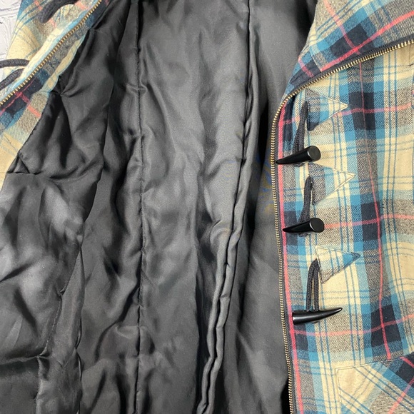 Women’s Volcom plaid jacket in size XS - Picture 7 of 8